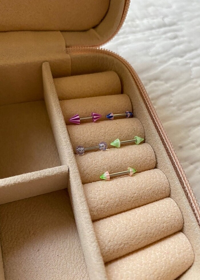 Titanyum kıkırdak piercing - Görsel 2