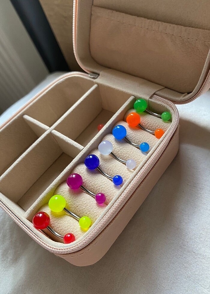 Fosforlu göbek piercing - Görsel 2