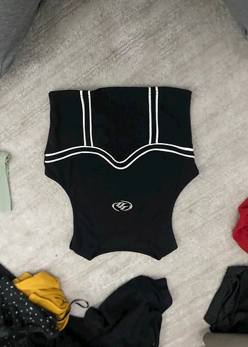 Sokak Stili Siyah Mini Atlet