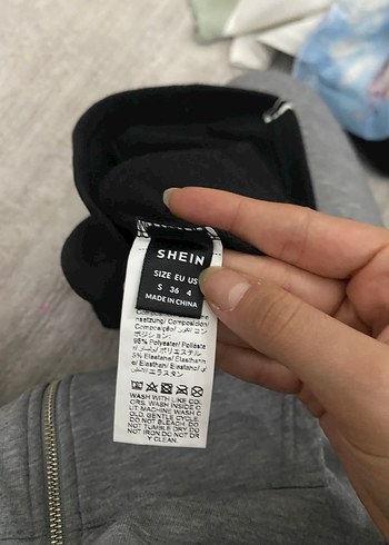 s Beden Sokak Stili Siyah Mini Atlet