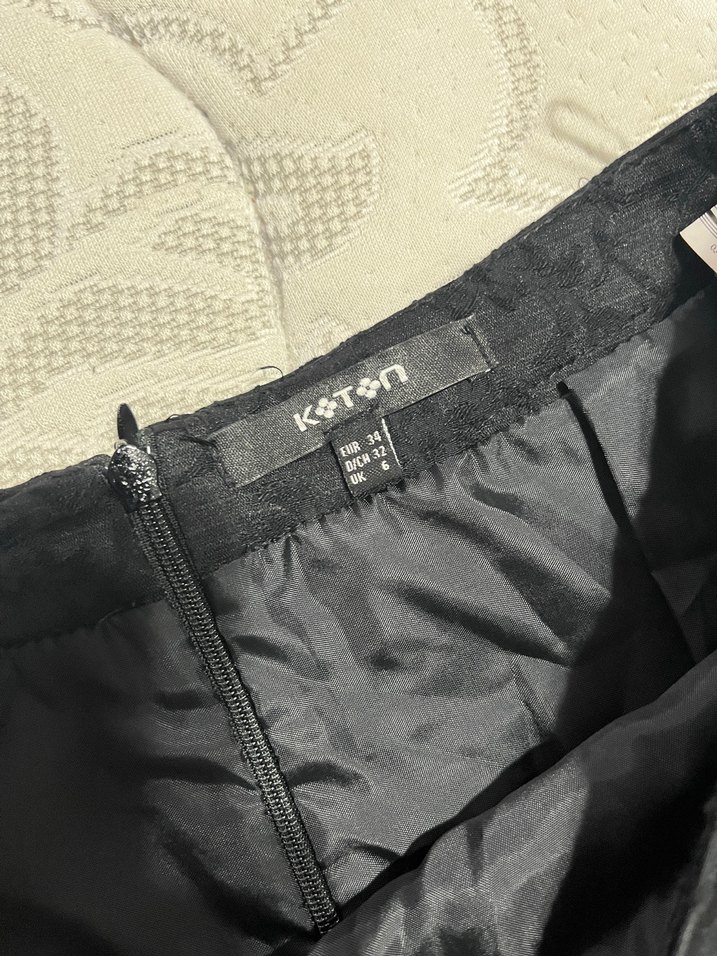 Dantel Detaylı Gri Midi Etek - Görsel 3