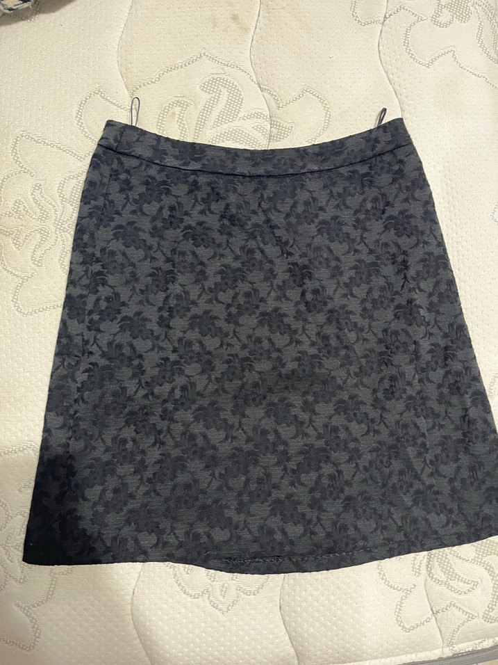 Dantel Detaylı Gri Midi Etek - Görsel 2