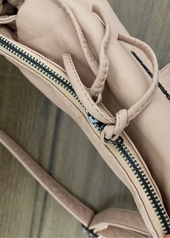 Bej Deri Kadın Çanta Fermuarlı - Görsel 4