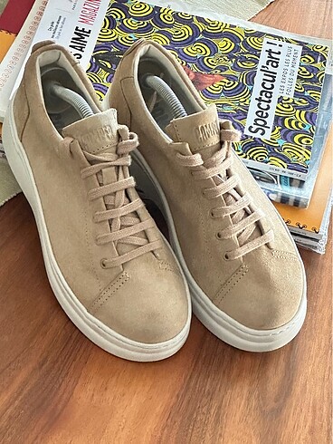 37 Beden camel Renk Camper runner