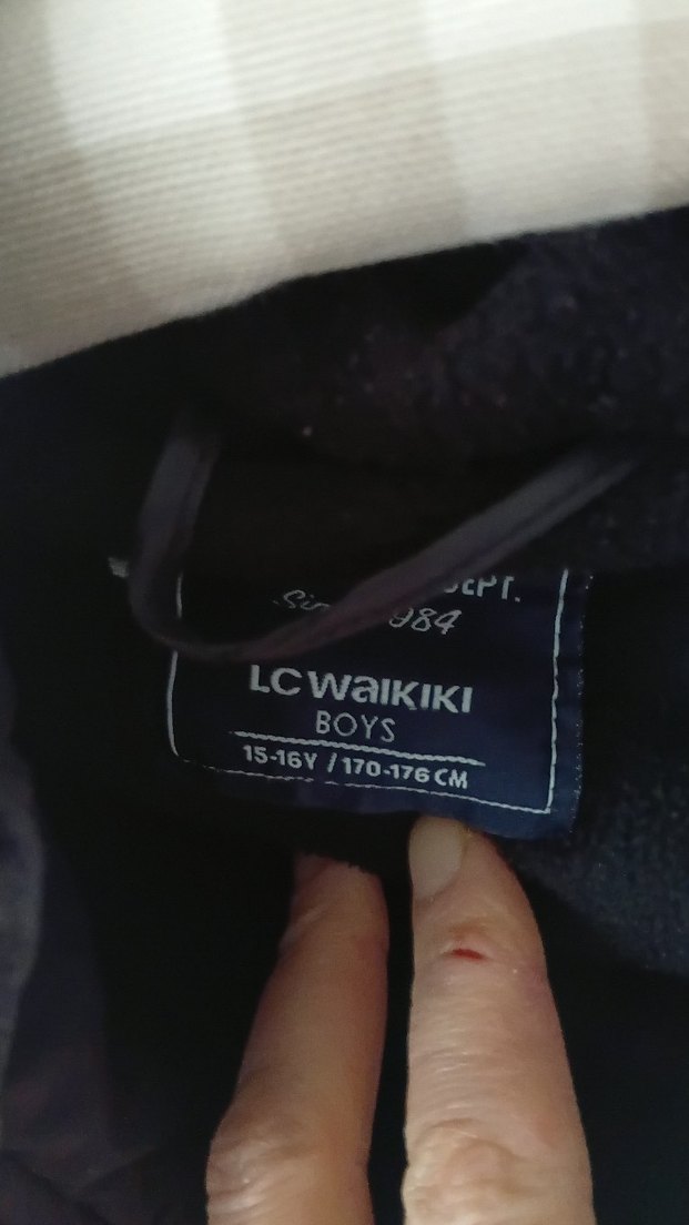 Erkek Çocuk Siyah Fermuarlı Mont - Görsel 4