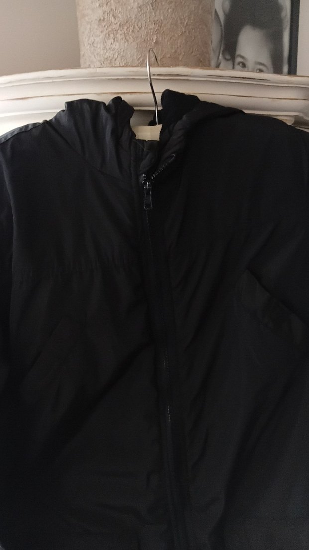 Erkek Çocuk Siyah Fermuarlı Mont - Görsel 3