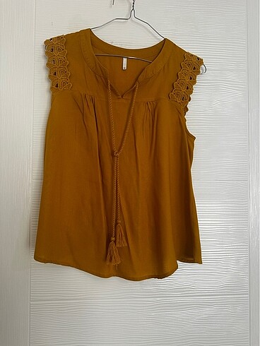 34 Beden sarı Renk Only Bluz