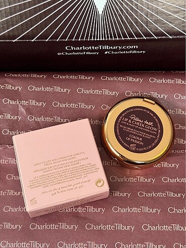 Beden Charlotte Tilbury Lip&Cheek Glow