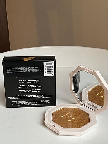 Beden Renk Fenty Beauty Killawatt Highlighter