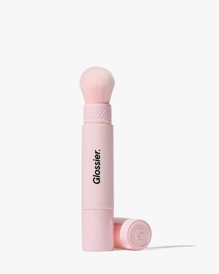 Glossier Cloud Paint Cheek Brush  Makyaj Fırçası - Görsel 2