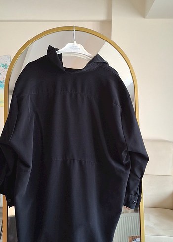 Siyah Piliseli V Yaka bluz - Görsel 4