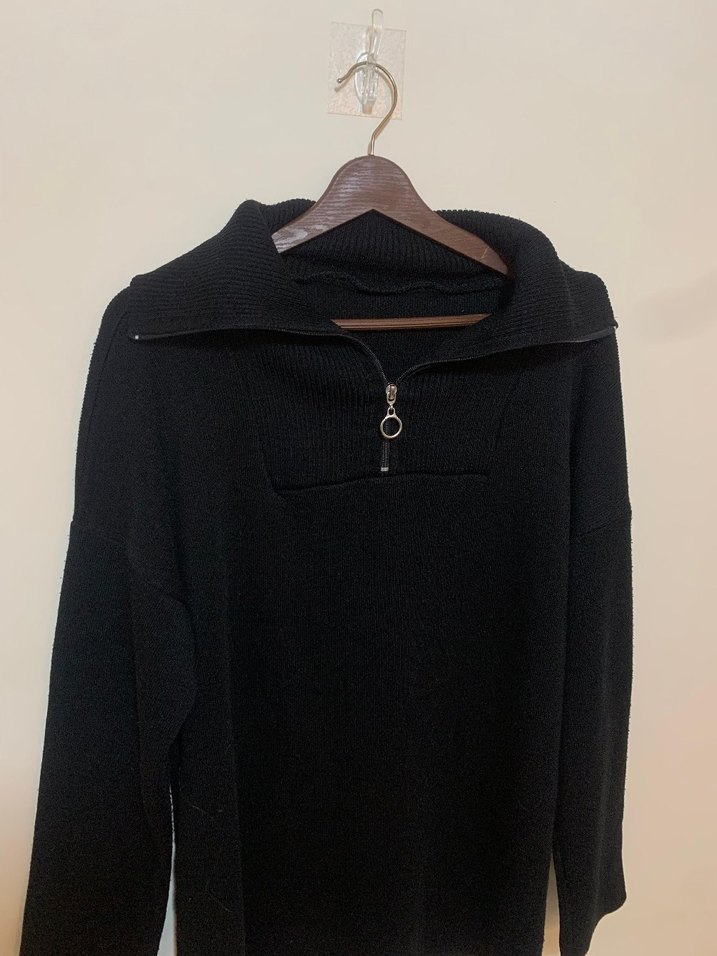 Siyah oversize kazak - Görsel 3