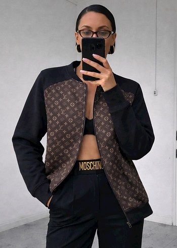 Louis Vuitton l