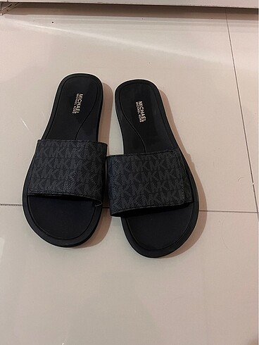 Michael kors terlik