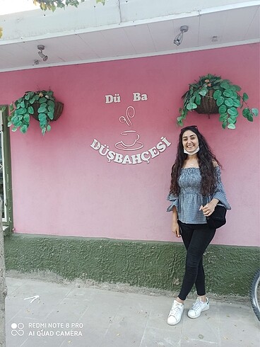 Volanlı Bluz