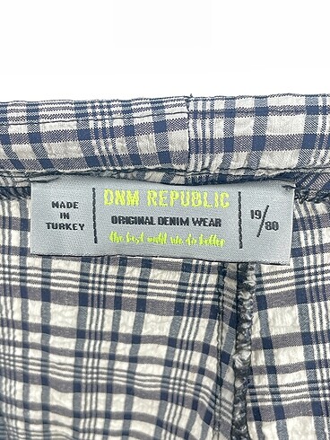 universal Beden çeşitli Renk Diğer Düz Kesim %70 İndirimli.
