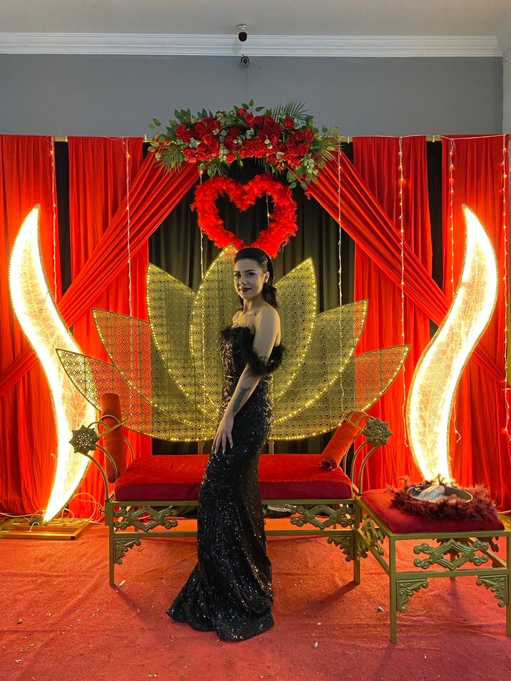 Siyah Yılan Desenli Straplez Uzun Abiye - Görsel 4