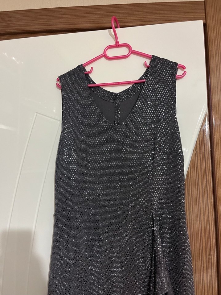 Gri Payetli Midi V Yaka Abiye Elbise - Görsel 4