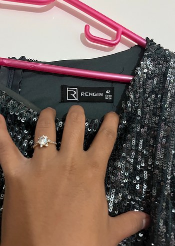 Püsküllü yeşil Grı taşlı gıbı diz altı elbıse - Görsel 3