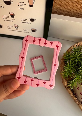 Büyük Boy Pembe Kalp Desenli Çerçeve