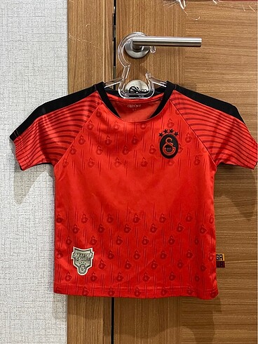 Galatasaray tarafta T-Shirt çocuk forma