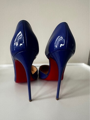 Christian Louboutin CHRISTIAN LOUBOUTİN