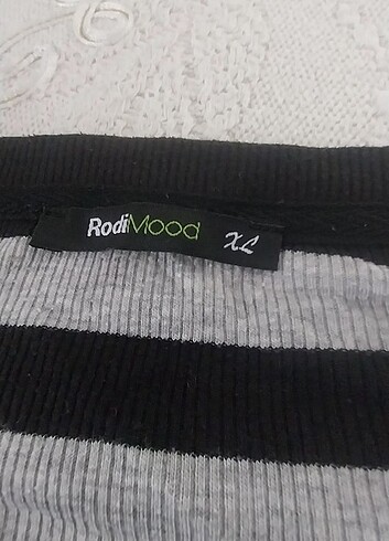 Rodi Mood Triko kazak