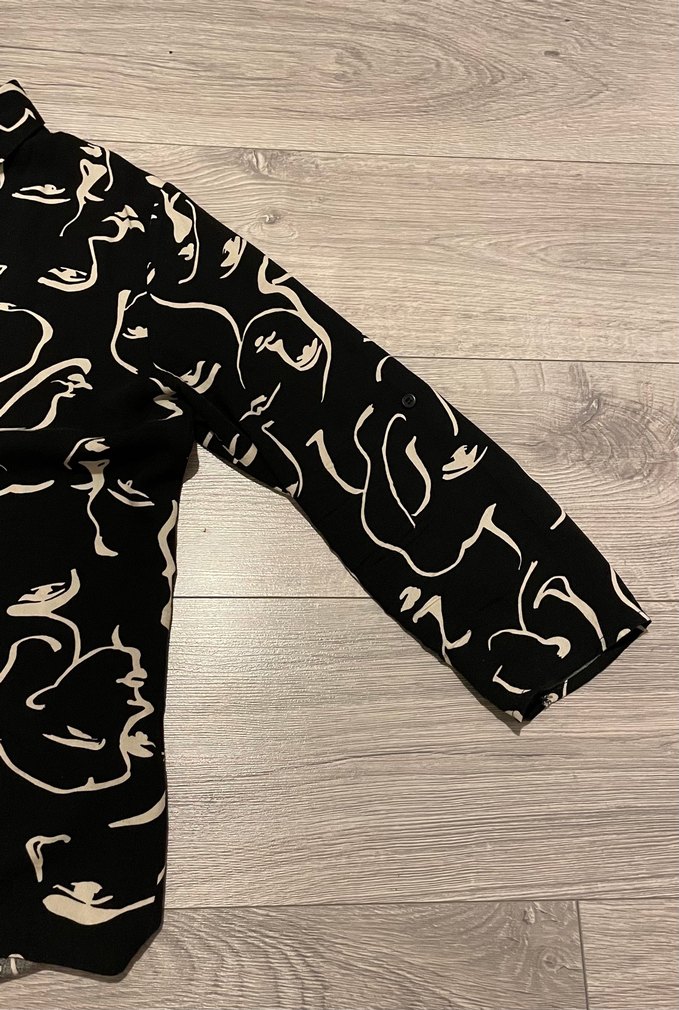 Siyah Desenli Düğmeli Kadın Gömlek - Görsel 4