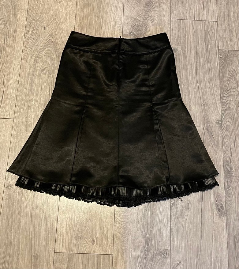 Parlak Siyah Saten  Eteği - Görsel 3