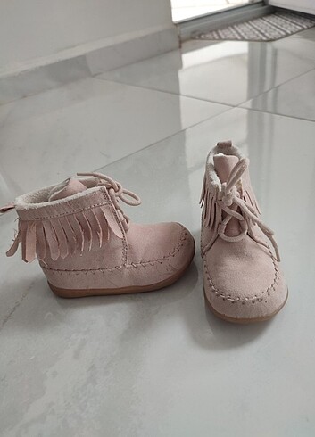 H&m kız bebek bot