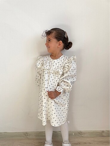 Zara Zara elbise 3/4 yaş 104 sadece iki defa giyildi