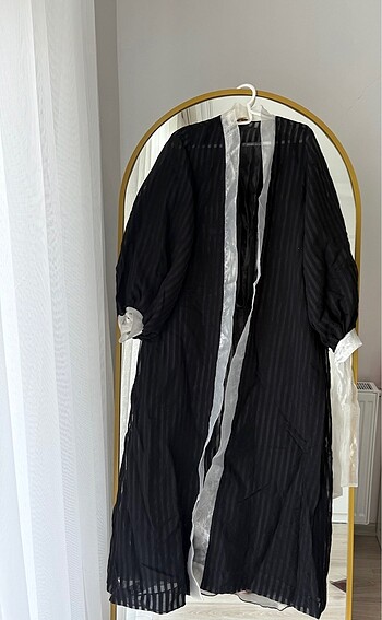 Uzun tül abaya