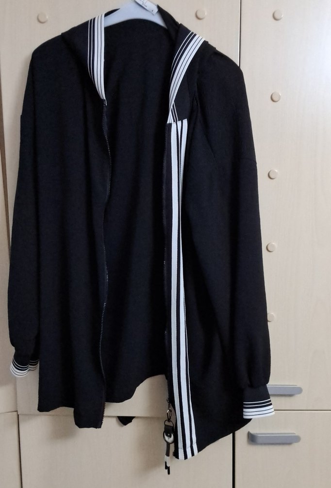 Siyah kadın tesettür eşofman takımı - Görsel 2