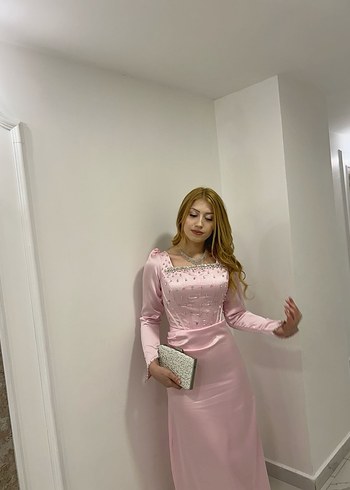 Pembe Uzun Kollu Nakışlı Abiye Elbise - Görsel 2