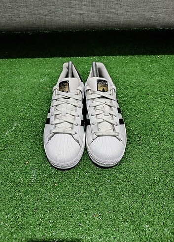 37 Beden beyaz Renk Adidas süperstar orjinal ayakkabı