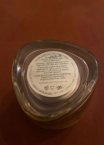 Beden Renk ESTEE LAUDER Revitalizing Supreme