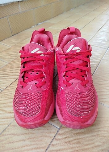 Nike Luka1 Basketbol Ayakkabisi