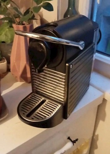 Nespresso Siyah Kahve Makinesi