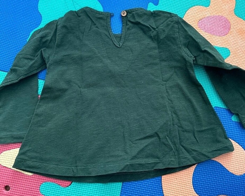 Nakışlı Fırfırlı Yeşil Kız Bluzu - Görsel 3