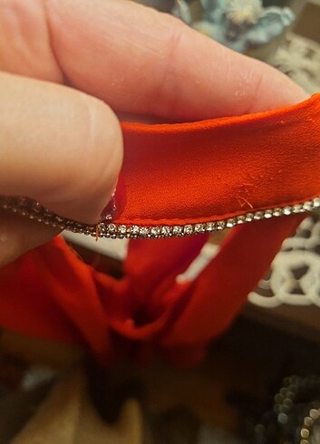 Tom  nar çiçeği boyun taş detaylı sırt dekolteli muhteşem bluz g - Görsel 5