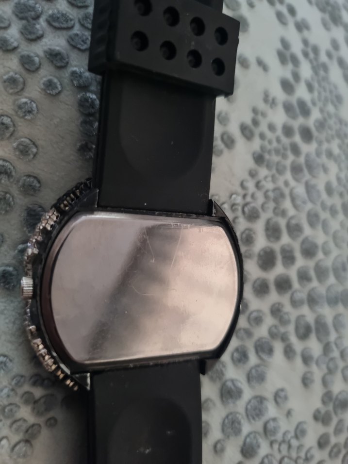 Koyu Siyah Taşlı Kadın Kol Saati - Görsel 4