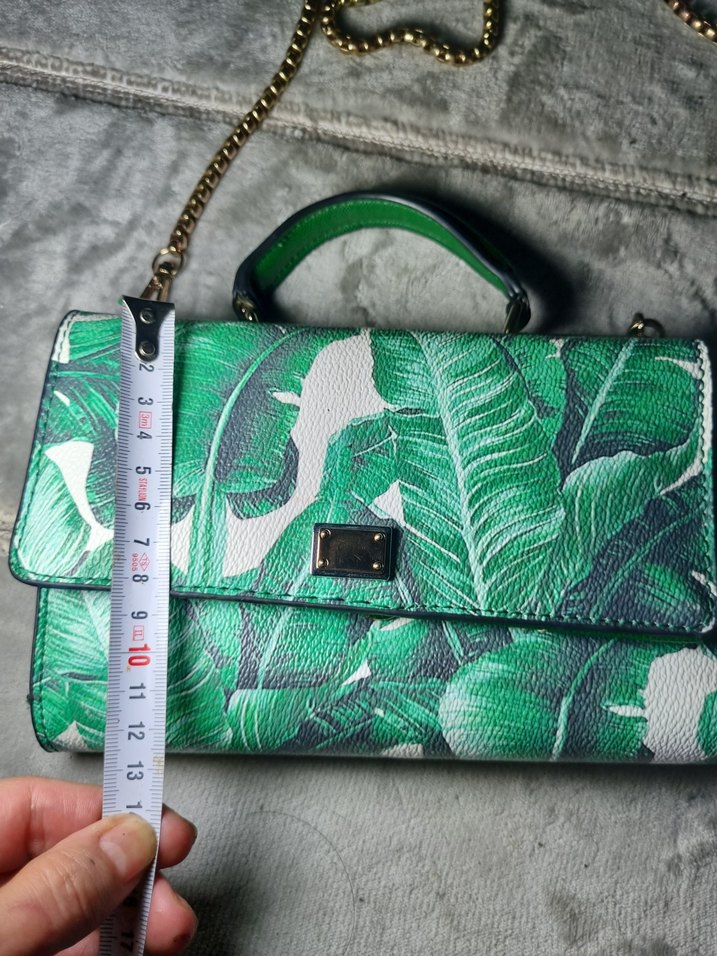 DERIMOD Yeşil Desenli Zincir Detaylı Çanta - Görsel 2