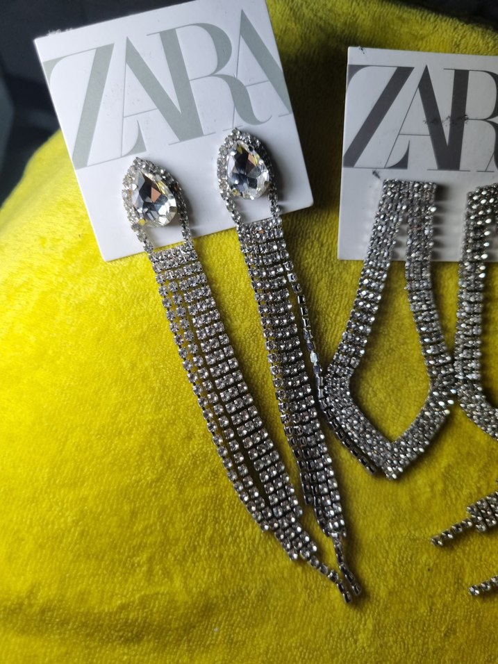 Zara  Uzun tasli Kadın Küpeler 0 urunler adet fiyatidir - Görsel 3