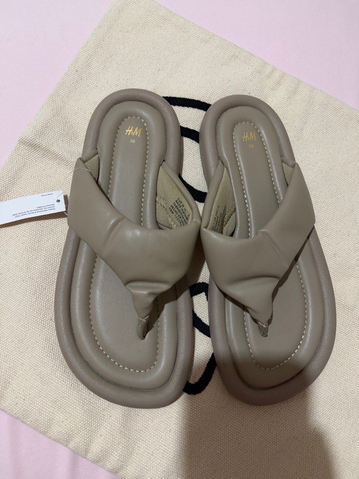 H&M terlik - Görsel 2