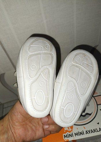 Gri Beyaz Erkek Bebek İlk Adım Ayakkabısı - Görsel 3