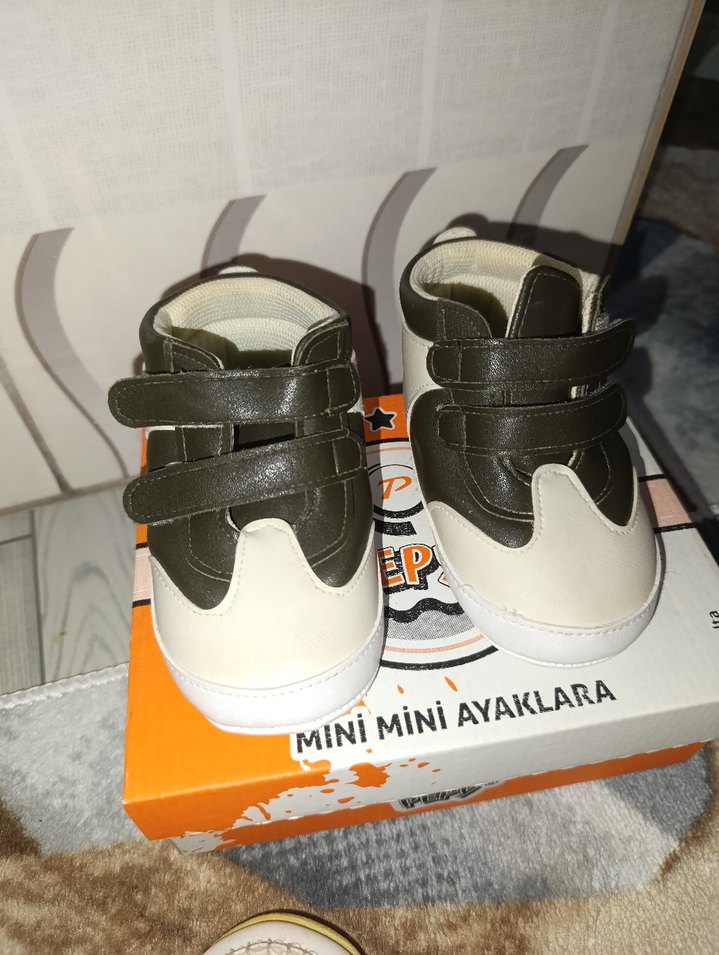 Gri Beyaz Erkek Bebek İlk Adım Ayakkabısı - Görsel 2