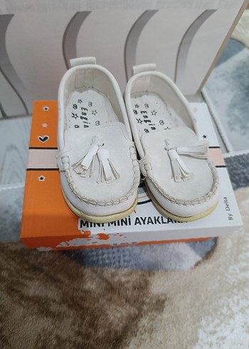 Beyaz Erkek Çocuk Püsküllü Loafer - Görsel 4