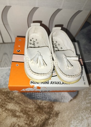 Beyaz Erkek Çocuk Püsküllü Loafer - Görsel 2