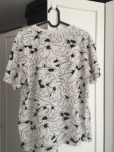 H&M tshirt