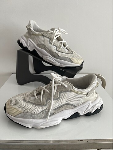 Adidas ozveego